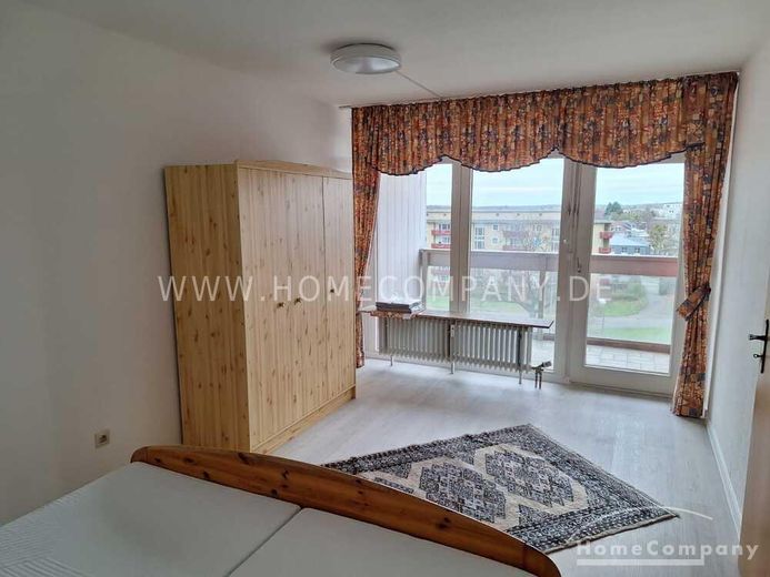 4 Zi.Whg., möbliert, 2 Balkone, erstklassige Lage,  barrierefrei, 4 OG 2 Bäder, modernisiere Whg. im Schillerteichcenter mit Sauna und Schwimmbad. – 023ee1f25d67f83f40f6bb683f2856e7a48522b8.jpg