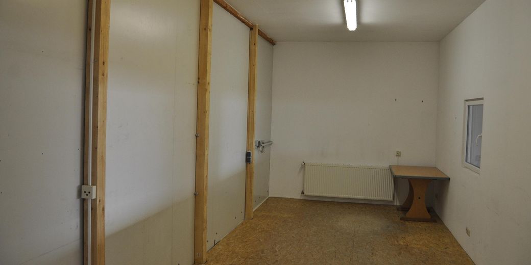 Gewerbeobjekt/Halle mit Büro und Stellplätzen zentral gelegen in Wismar-Westhafen – 17 Montageraum