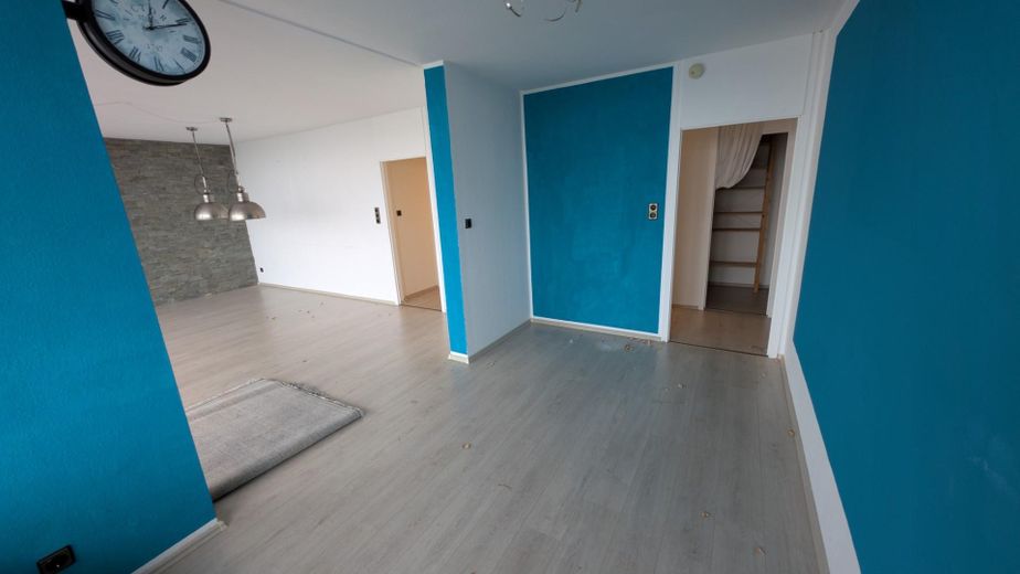 Lichtdurchflutete große Eigentumswohnung Wuppertal Elberfeld/Uellendahl mit Traum-Ausblick – Wohnzimmer 2