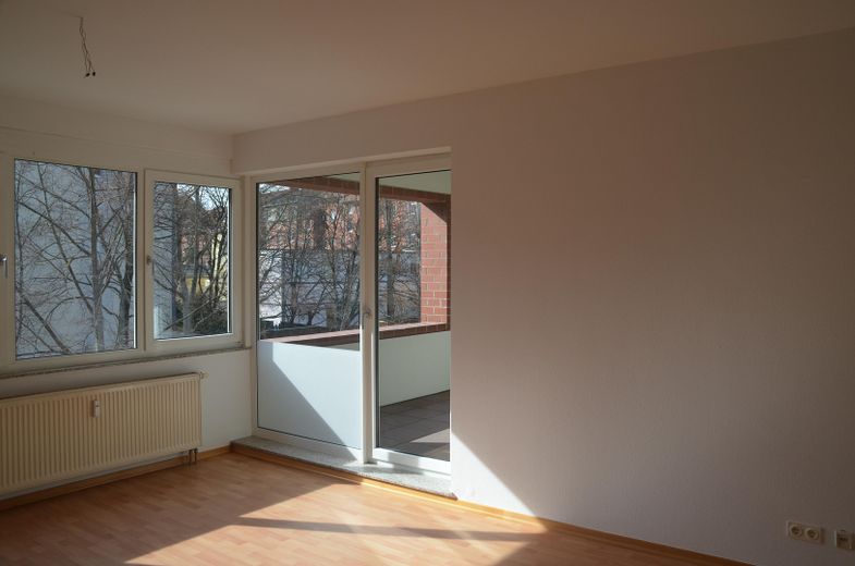 centralnie położone mieszkanie dwupokojowe w Erfurcie – Wohnzimmer