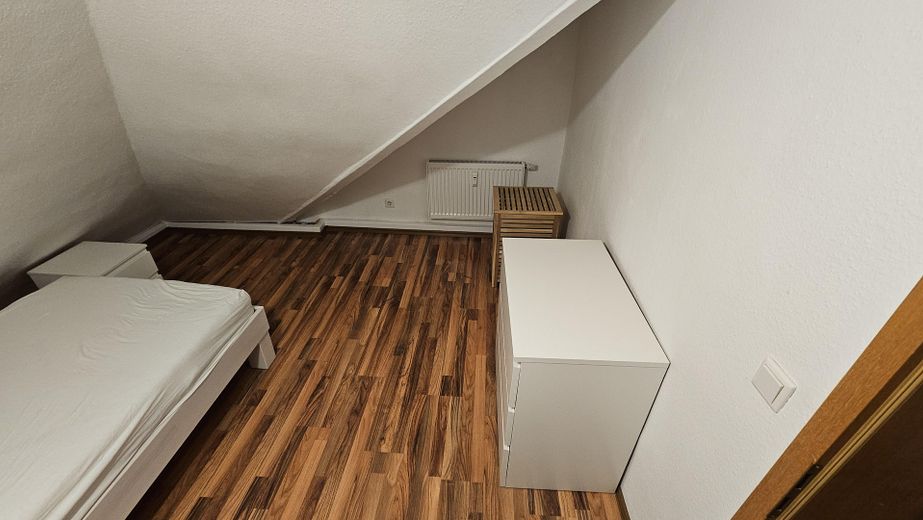 7 m² Vollmöbliertes WG-Zimmer mit Pauschalmiete in zentraler Lage von Frohnhausen – Foto 4