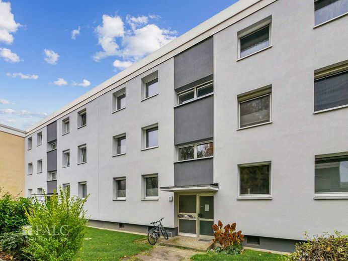 Praktisch, Ruhig, kurze Wege ins Grün! Willkommen in Braunschweig-Hondelage! – Außenansicht Hauseingang
