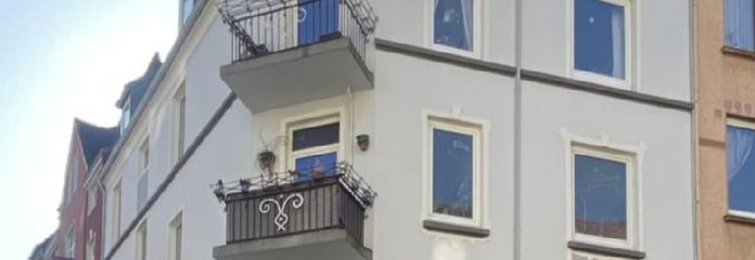 3 Zi Wohnung, WG-geeignet, Einbauküche & Duschbad – ideal für Studenten, 4.OG im Dachgeschoss – Außenansicht