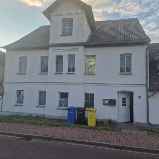 Wettin-Löbejün-Rothenburg, MFH + angrenzendem Reihenendhaus – Foto 3