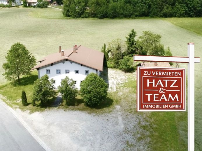 Großzügige Gewerbeeinheit mit separater Wohnung in Neureichenau!
Ideal für die Nutzung von Büro- und Seminarräumen! – Foto 1