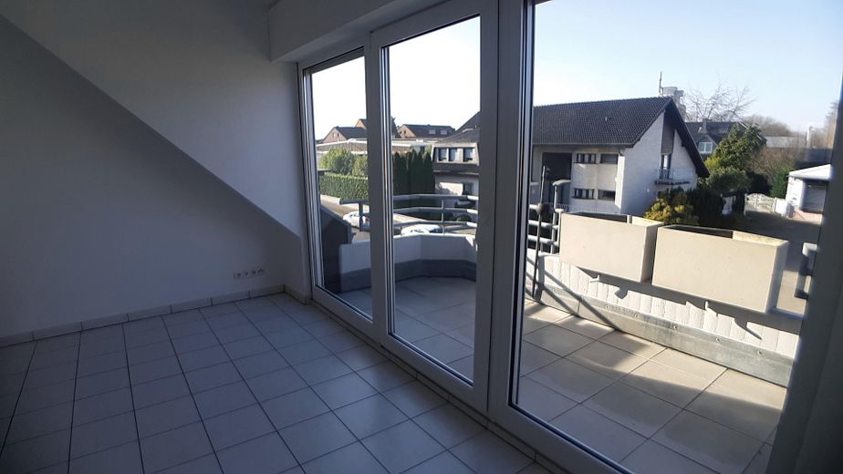H`rath-Straß,mod.Komf.-Mais-Whg.ruhig, Südbalkon, 2.OG – Foto 27