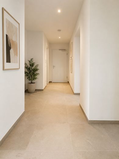 Erstbezug Alpenblick Penthouse mit 2 Zimmern - KFW 40 NH – Flur