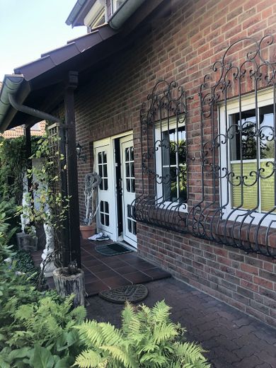 Einfamilienhaus in bester Wohnlage - *Courtagefrei* – Eingangsbereich