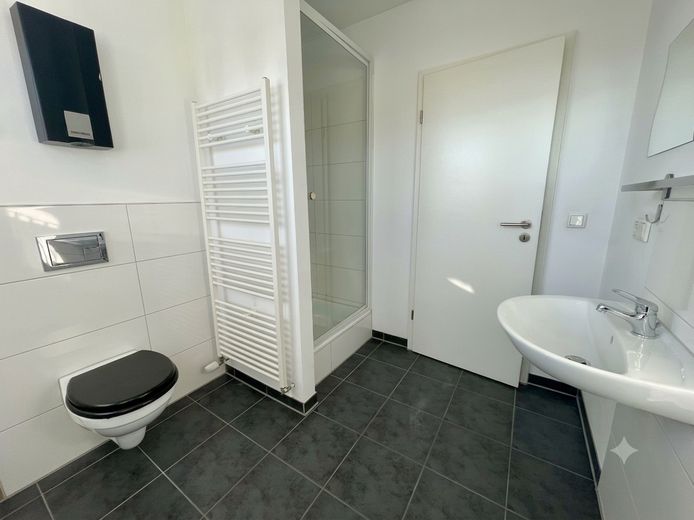 Schicke 2-Zimmer-Wohnung in Krefeld Inrath-Kliedbruch – Bad