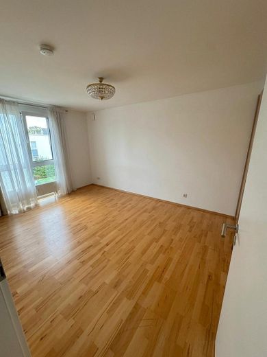 Jak nowe 4-pokojowe mieszkanie własnościowe – Zdjęcie 18