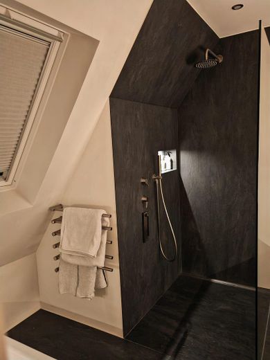 Dusche