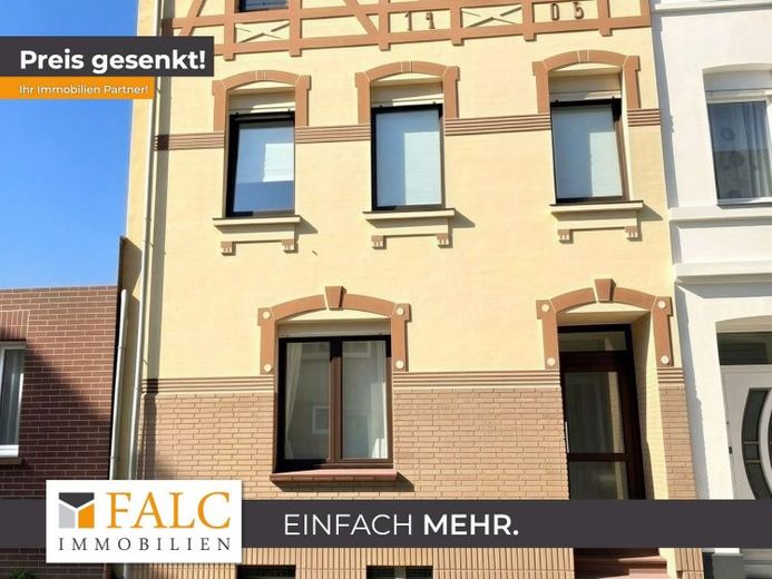 Gut erhaltener Altbau mit grossem Platzangebot – फोटो 1