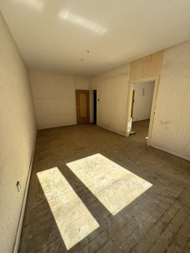 2 locali con balcone a Karlsruhe-Mühlburg – Ideale per inquilini con abilità manuali – Wohnzimmer oder Schlafzimmer