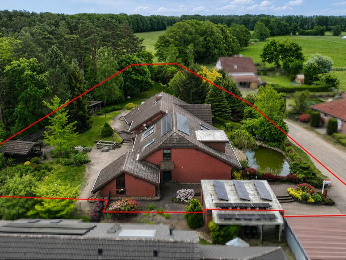 Architektenvilla am Waldrand bei Zerbst - jetzt zum attraktiven Preis &amp; sofort bezugsfertig! – Nordwest Luftbild