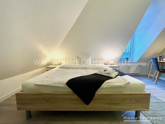 27462 HomeCompany Dresden Möbliert/Furnished 2-Zimmer Dachgeschoß-Apartment in Dresden-Grosszschachwitz max. 3 Personen – 840319b72752b3c147340a975009e7ba998d69f5.jpg