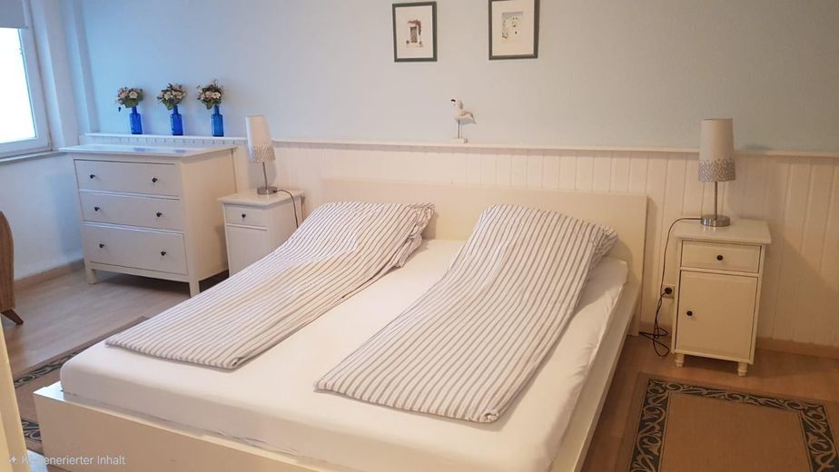 Maisonette mit Dachterrasse mitten in Warnemünde – Schlafzimmer 2 EG
