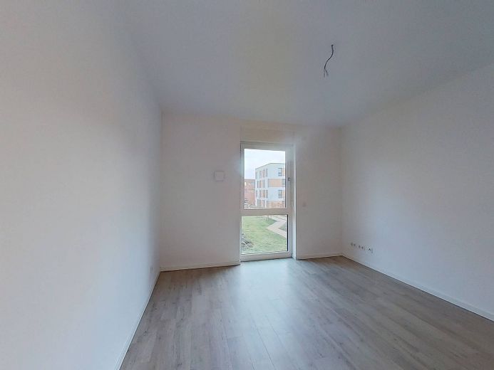 Moderno appartamento con 2 locali, cucina componibile e balcone a Schönefeld! – Muster I: Schlafzimmer