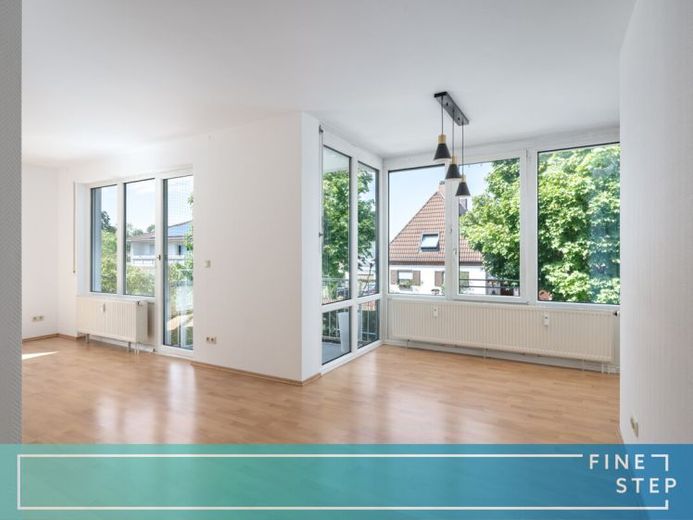 Große 2-Zimmer Wohnung mit viel Licht und Weite – Foto 1
