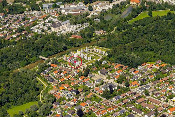 Przestronne mieszkanie 4-pokojowe w Rosenheim z 2 łazienkami i 2 balkonami