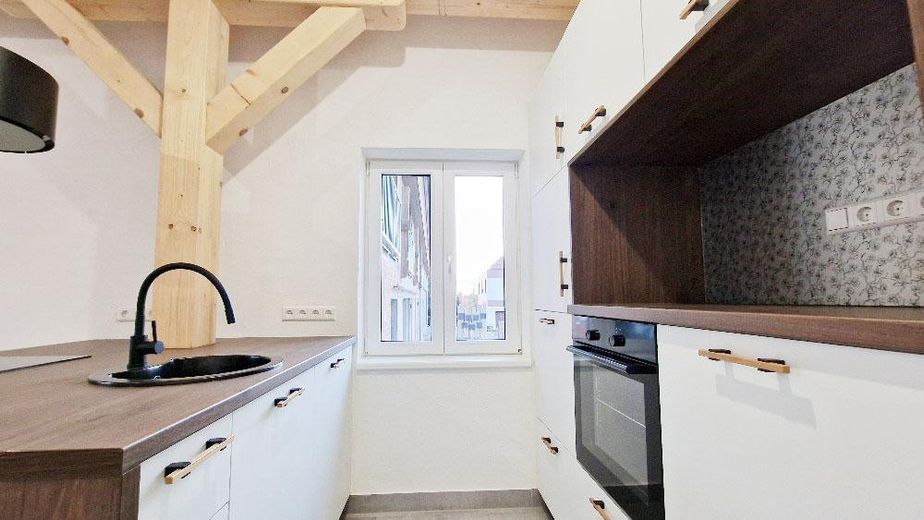 EG Wohnung mit Terrasse | NACHHALTISGTE Immobilie Wolfsburgs, Lehmbau, PV - Autarkie, Appsteuerung – Küche