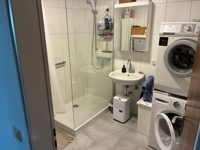 Alpenblick über Wangen: Großzügige 3-Zimmer-Wohnung modern aufgemacht im 9. OG mit Balkon – Zdjęcie 16