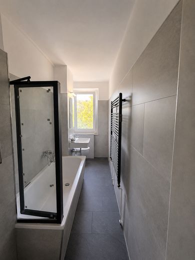 Möbliert & modernisiert – 3x 2-Zimmer-Wohnungen direkt an der Unimedizin Greifswald – Foto 3