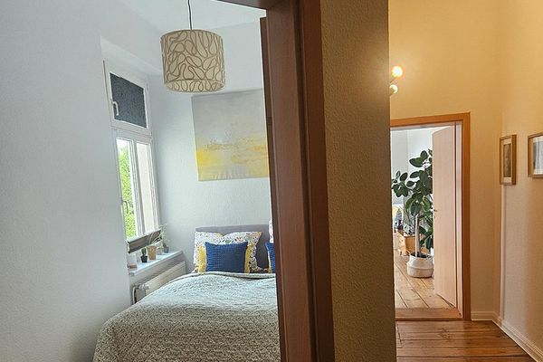 Sueño de edificio antiguo en Mittenwalde: 2 hab., 56 m², suelos de madera, cocina equipada y uso compartido del jardín