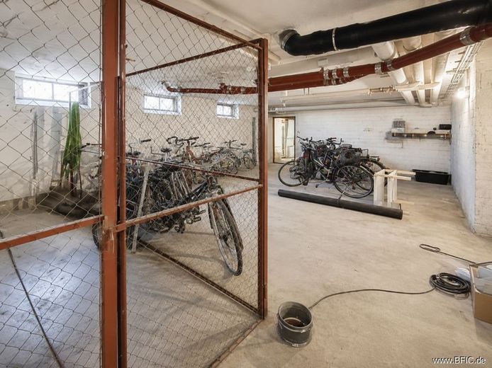 bezugsfrei hell ruhig Balkon: 2-Zi.-Whg im Hochparterre – Fahrradkeller
