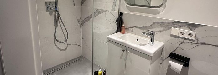 Gästebad mit Dusche