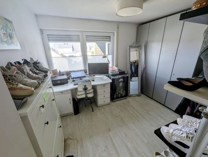 Büro/Kinderzimmer
