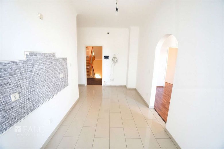 3- Familienhaus in der Stadtmitte von Neunkirchen zu verkaufen! – Küche 2.OG