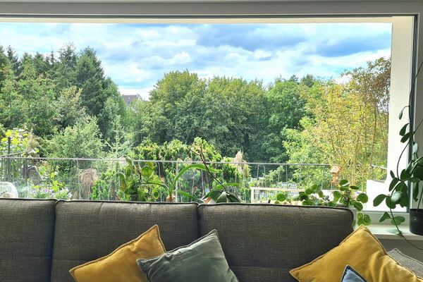 Casa unifamiliar renovada con vistas panorámicas en Wachtberg-Villip (sin comisión)