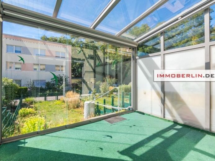IMMOBERLIN.DE - Vivienda similar a una casa con jardín de invierno y pequeño jardín orientado al oeste – Foto 1