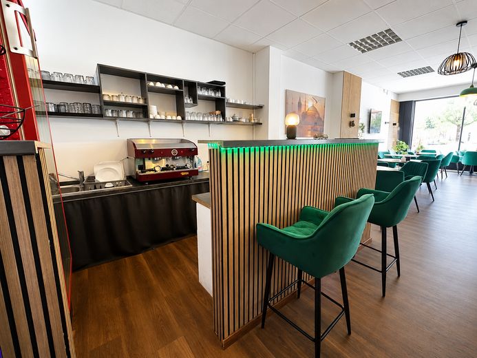 Cafe Ladenlokal zentrale Lage mit Lager/ Büro und Garage/ Nähe HBF – Foto 12