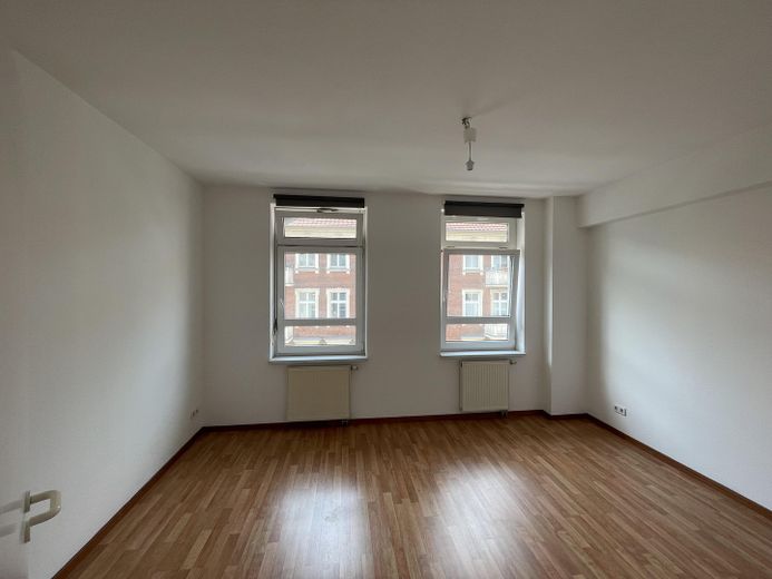 Amplio piso en propiedad de 3 habitaciones con balcón   **   sin comisión – Zimmer 2