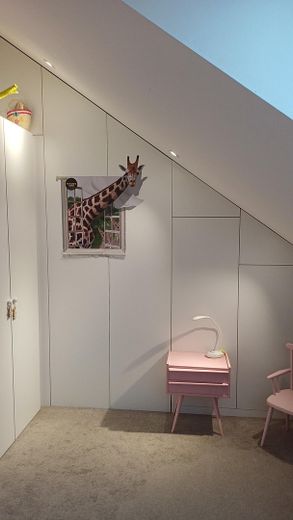 Casa a schiera centrale di alta qualità con 6,5 locali, impianto fotovoltaico e molti dettagli speciali – Kind 2
