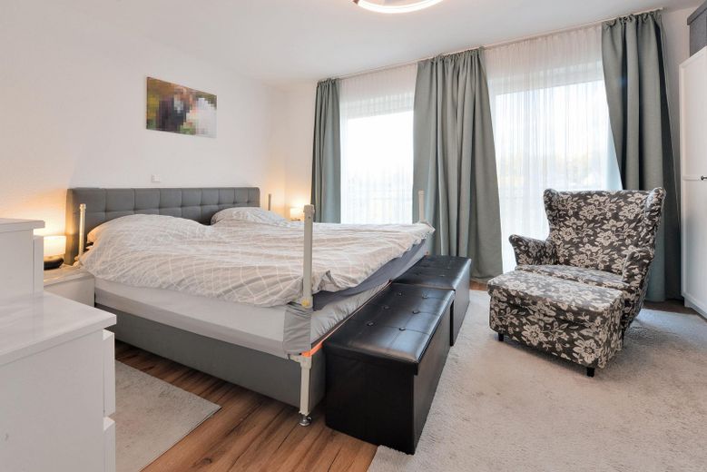 Top-Modernes Einfamilienhaus aus 2020 - Provisionsfrei vom Eigentümer – Schlafzimmer