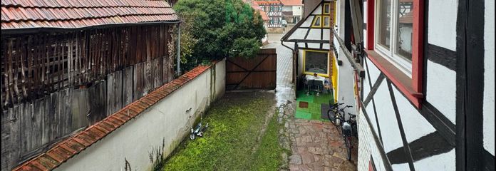 Mehrfamilienhaus - Renditeobjekt mit Potenzial in Hatzenbühl – Haus und Grundstück