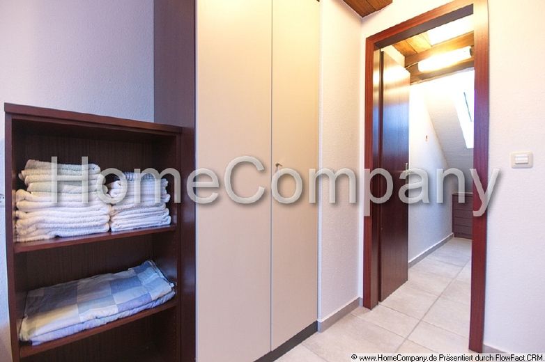 Gemütliche Wohnung im Dachgeschoss, ruhige Wohnlage in Uninähe. Gute Anbindung an die A 45. – 92cb906b5ffb8117b9623053653d7738a342080d.jpg