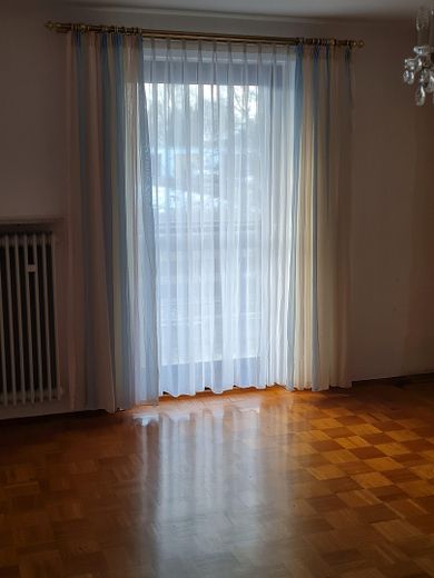 gr.Schlafzimmer,Zugang Terrass