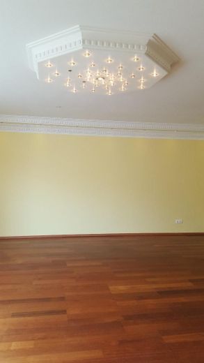 Reihenendhaus mit gehobene Ausstattung und 2 Stellplätze (Mietpreis inbegriffen) – Foto 8