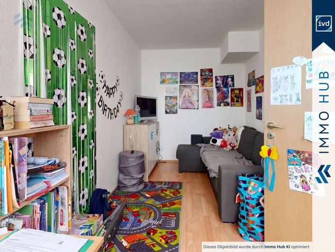 ++ Affascinante appartamento su due livelli locato, nell’edificio sul retro con terrazza di 37 m² ++ – 5491801-eWR1wFXZi8h7xmwtLzDYP2k7-Kinderzimmer.jpg