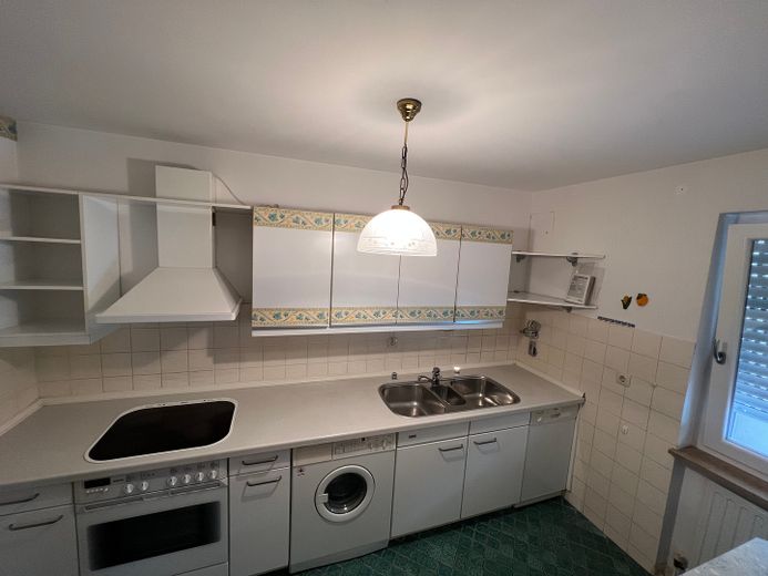 Geothermie - Pullach - helle, große Wohnung auf parkähnlichem Grundstück – Küche