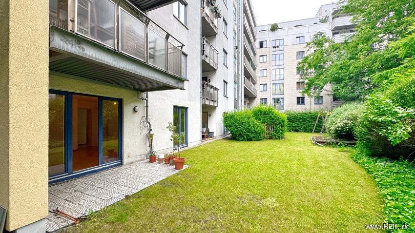 Ruhige Gartenterrasse mit 3-Zimmer-Wohnung - total zentral – IMG_3443