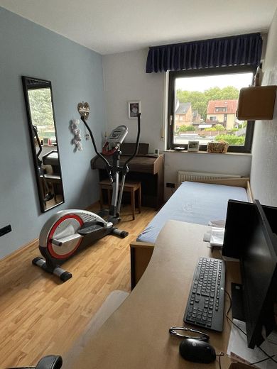 Dużo miejsca dla rodziny – w pełni podpiwniczony dom szeregowy o powierzchni mieszkalnej 146 m² – Kinderzimmer 1