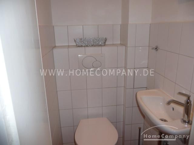 2 Zi.Whg., möbliert, 3. OG., gute Lage im östl. Ringgebietet. – 8e148147dd1faa34f365f60888f630a40780f4df.jpg