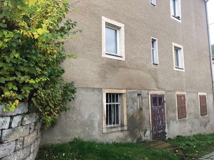 Außenansicht_Straße_3
