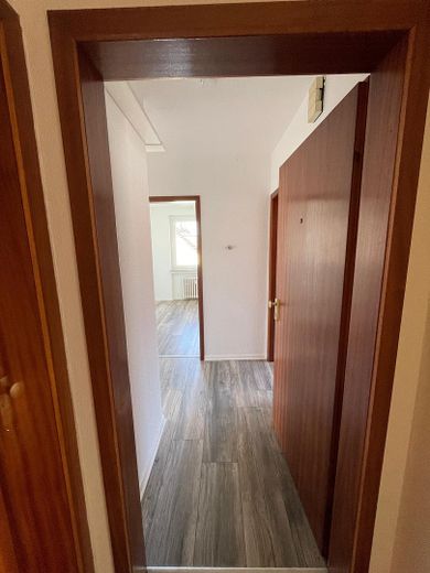 Attraktive 2-Zimmer-Wohnung – Eingangsbereich