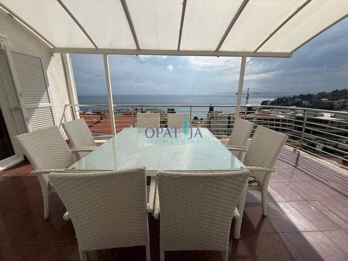 Appartamento a Ičići, Opatija - Dintorni, 182m2 – Foto 1