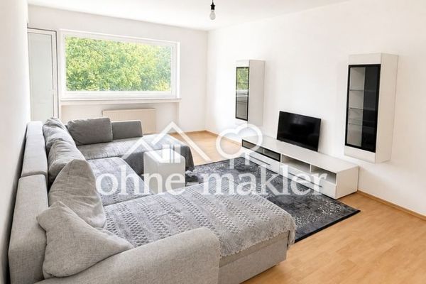 Helle, VOLLMÖBLIERTE 2,5-Zimmer-Wohnung mit KÜCHE und Balkon